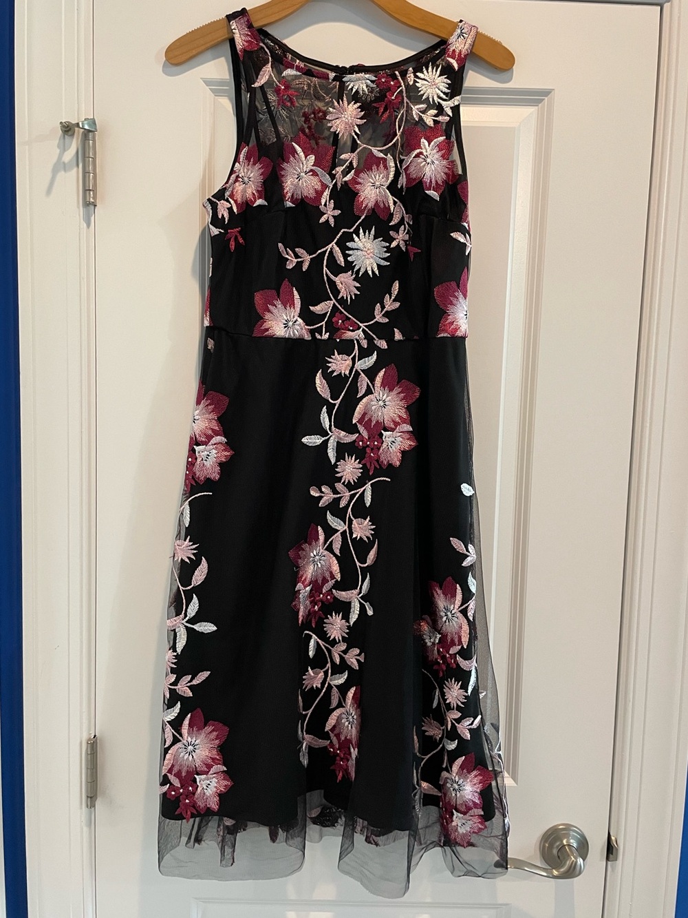 SD Collection Black Midi Dress with Pink Floral Embroidery